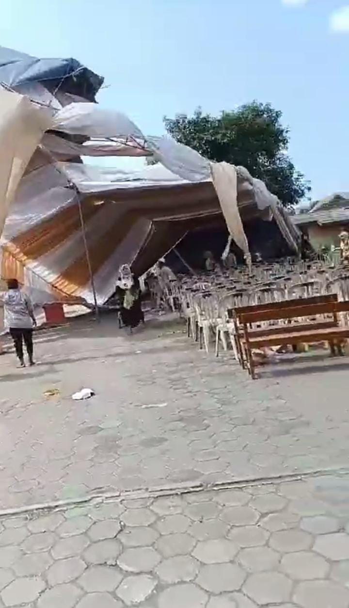 ANGIN KENCANG TERBANGKAN TENDA PERPIDAHAN DI SDN 2 GRENDEN PUGER