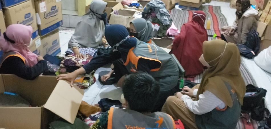 BANK KLAMBI JEMBER, UBAH SAMPAH PAKAIAN JADI BERMANFAAT