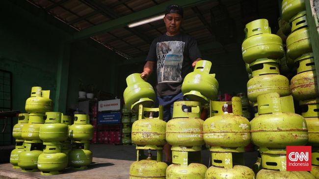 PEMBELIAN LPG 3 Kg WAJIB TERDAFTAR, MASYARAKAT BISA DAFTAR KE PANGKALAN 