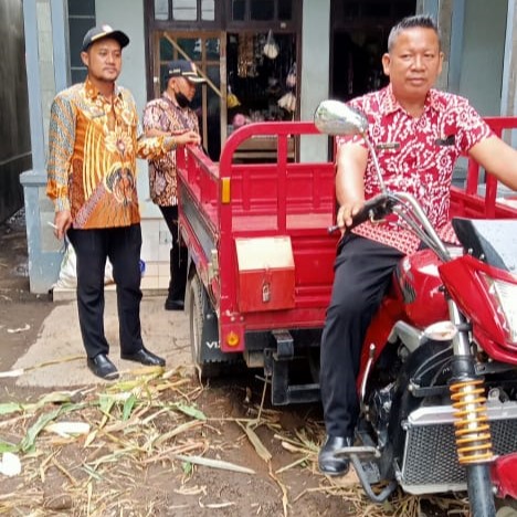 TARIK BANTUAN TRAKTOR, KADES DI KECAMATAN BALUNG DILAPORKAN POKTAN KE POLRES