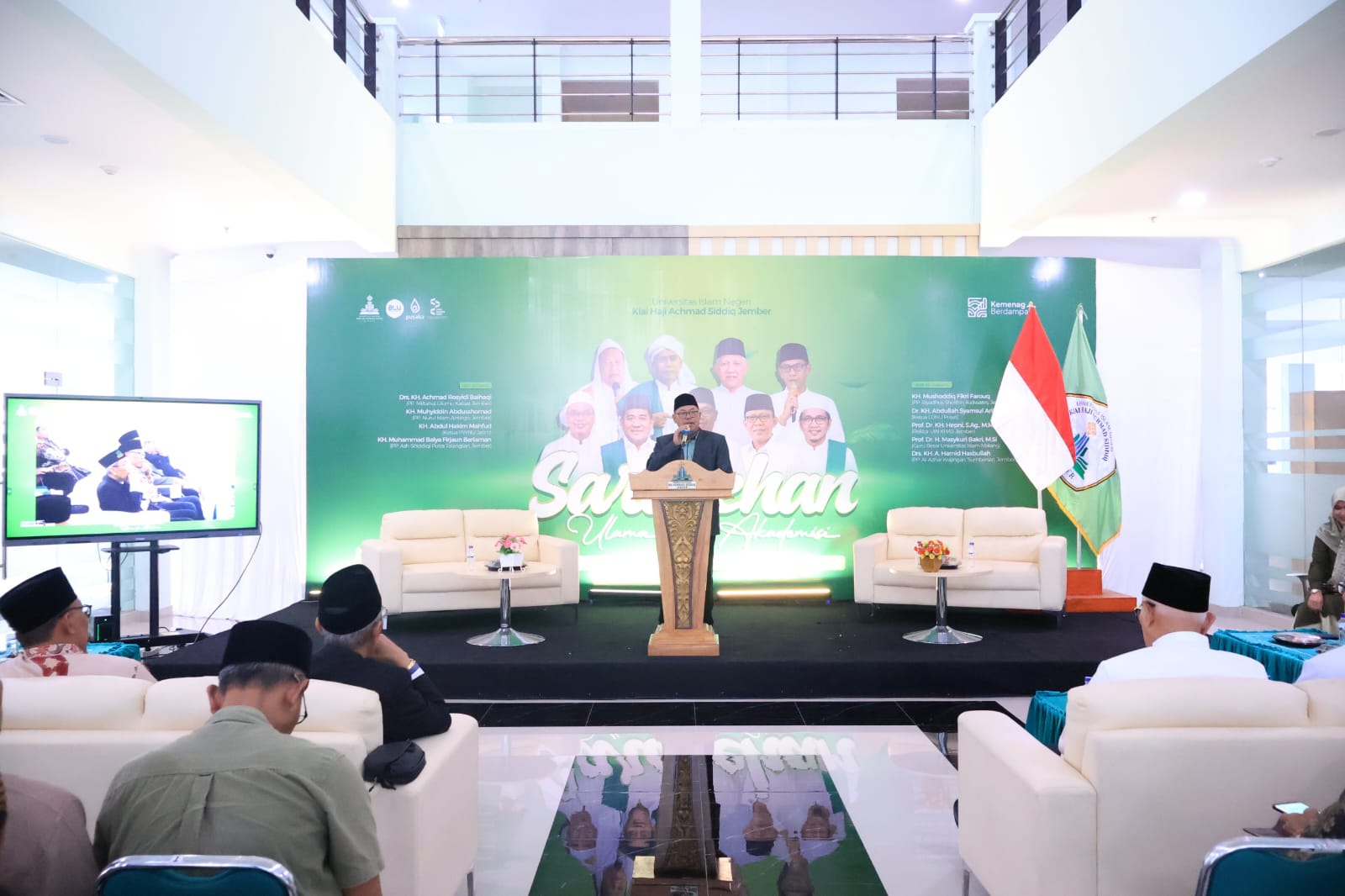 sarasehan-ulama-dan-akademisi-rektor-membangun-generasi-robbi-rodhiyah-qowiyyul-amin-ulul-albab