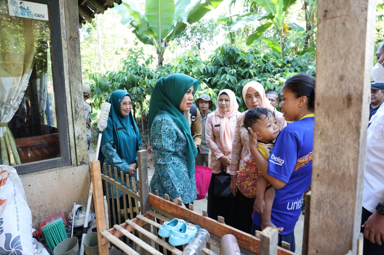 TAK PUNYA KK, BALITA SAKIT INI NYARIS TAK BISA BEROBAT, NING GHYTA LANGSUNG BERTINDAK