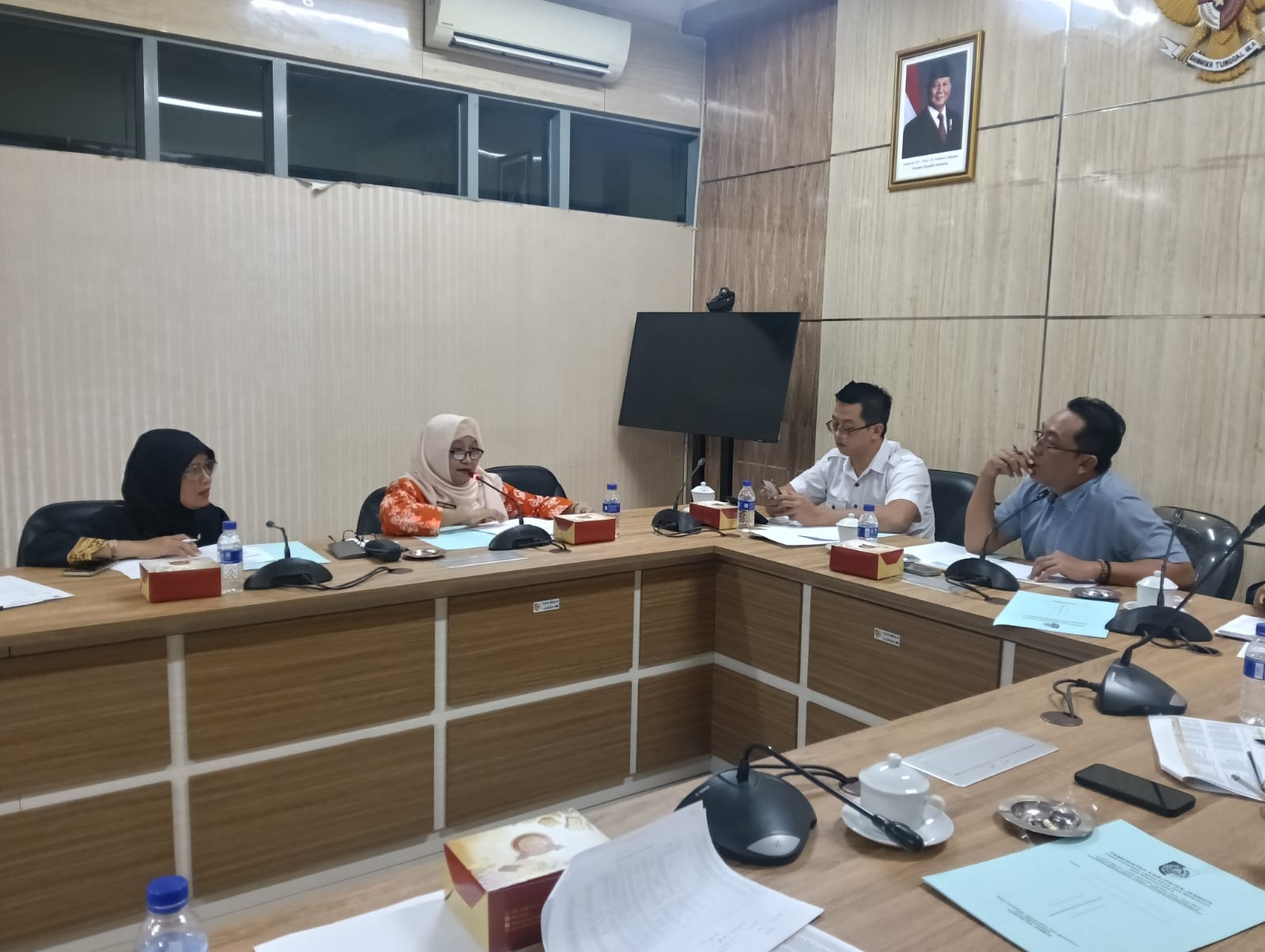RETRIBUSI PKL JADI OPSI PEMKAB JEMBER GENJOT PAD