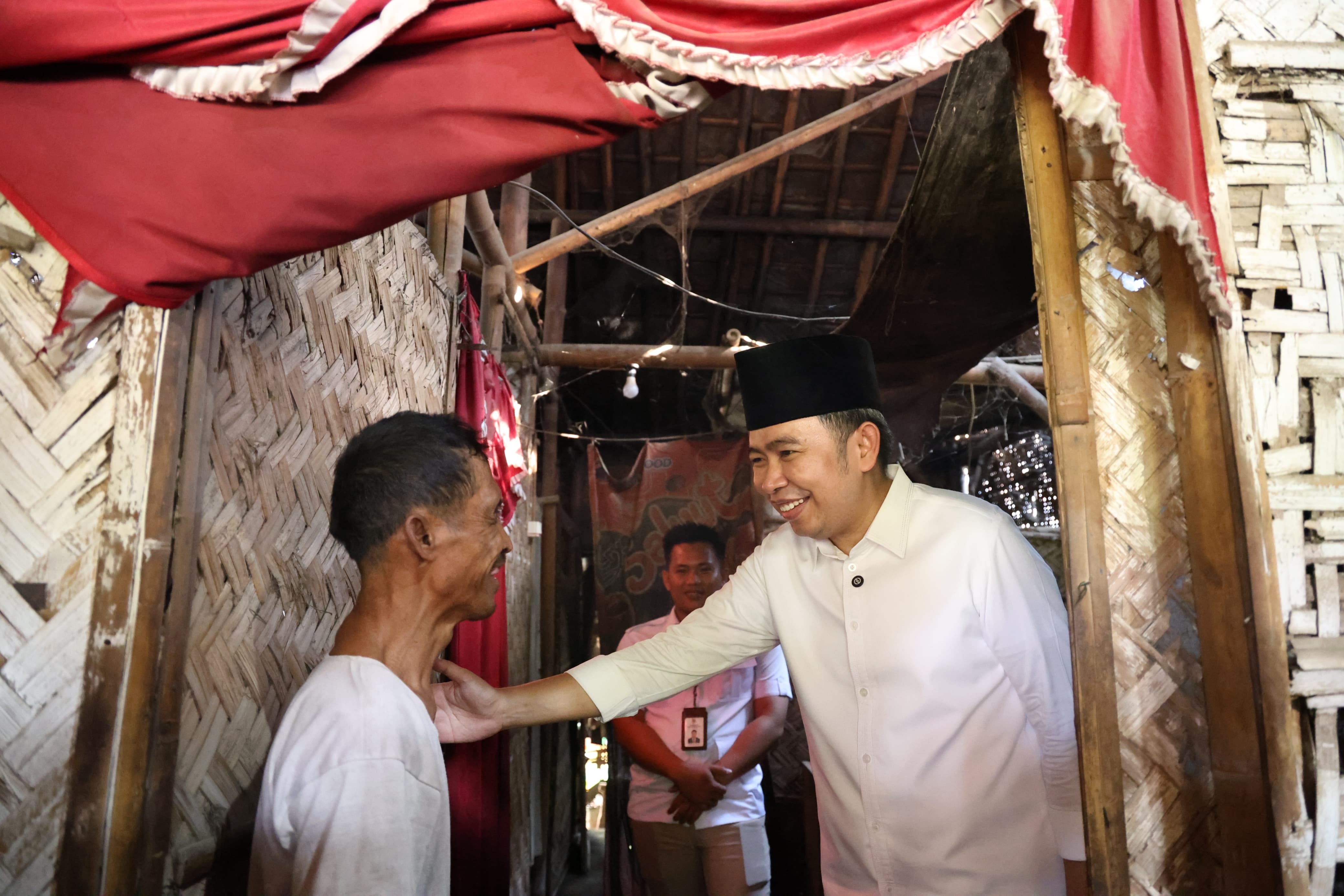 1000 RUMAH TAK LAYAK HUNI DI JEMBER BAKAL DIRENOVASI, BUPATI TURUN LANGSUNG KE LOKASI