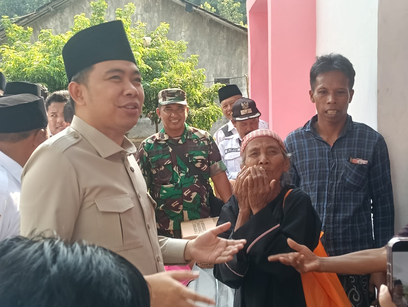 PROGRAM RTLH UBAH HIDUP SELAMI, DARI LANTAI TANAH KE RUMAH NYAMAN