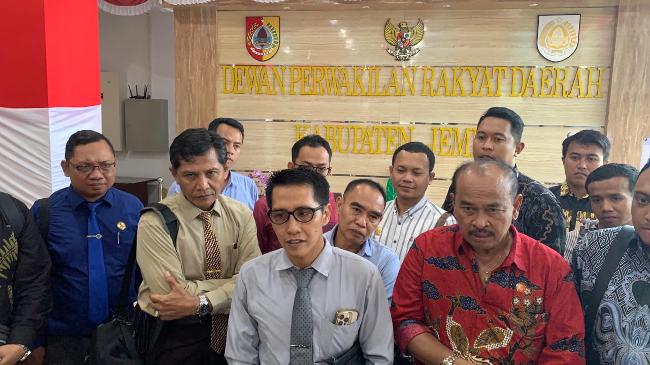 POLEMIK SIDAK DPRD JEMBER BERUJUNG ADUAN ETIK