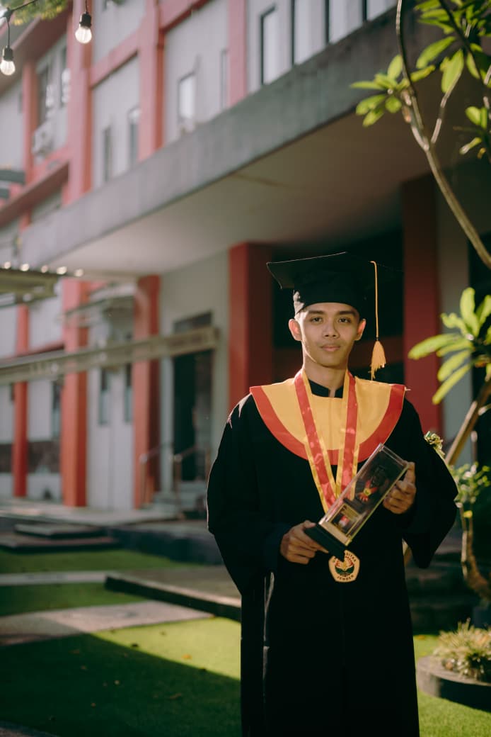 soroti-kasus-keracunan-mbg-skripsi-mahasiswa-fh-unej-tembus-jurnal-sinta-2