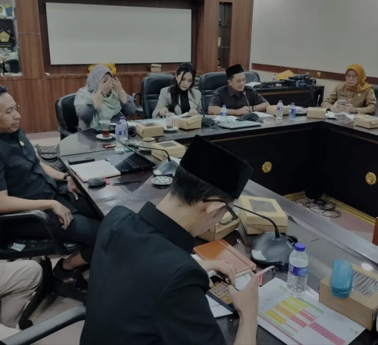 VIDEO VIRAL ANGGOTA DPRD MAIN GAME, BK JEMBER BELUM TERIMA LAPORAN
