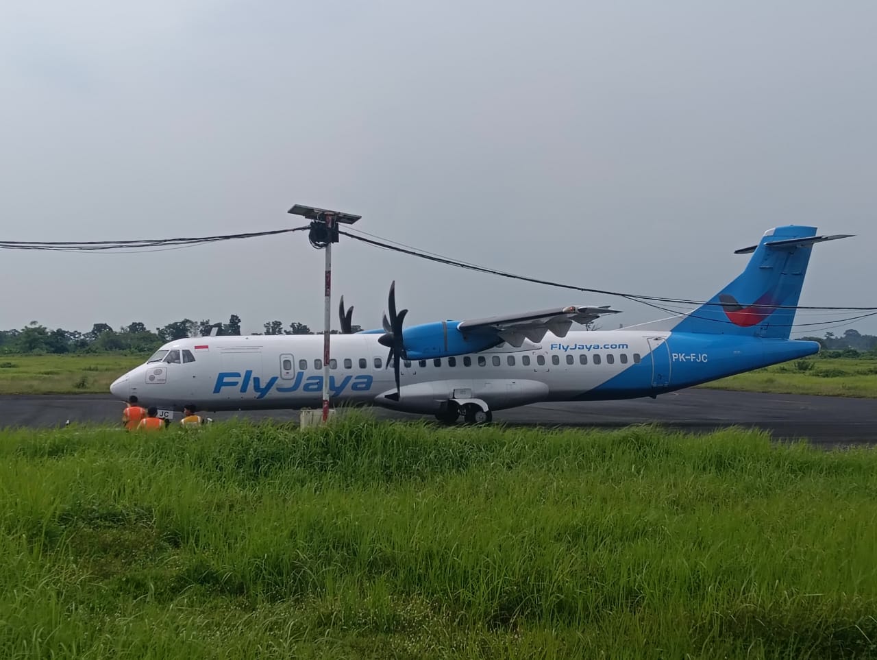 FLY JAYA KEMBALI LAYANI RUTE JEMBER- JAKARTA, TIKET TURUN DAN PENUMPANG MEMBLUDAK