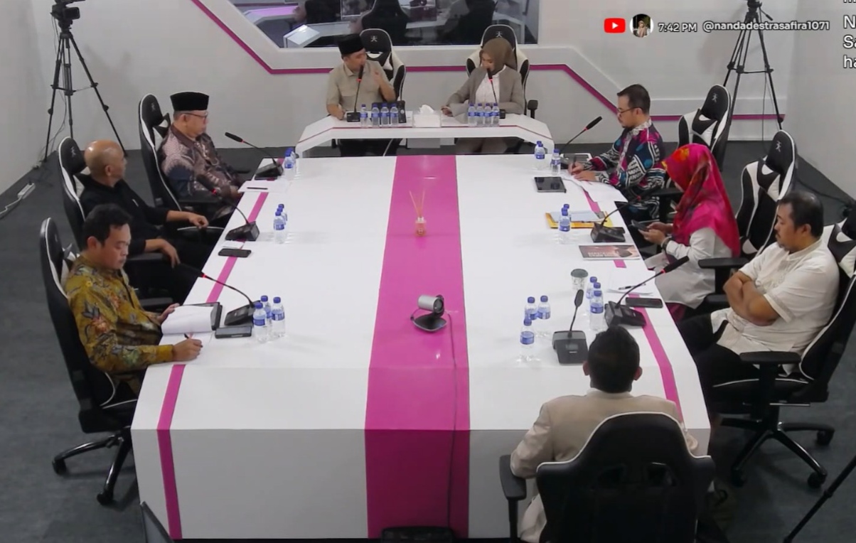 wujudkan-pemerintahan-terbuka-pemkab-jember-hadirkan-forum-live-gus-bupati-menjawab